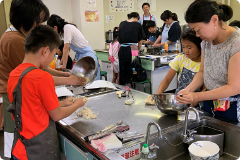 親子料理教室の様子