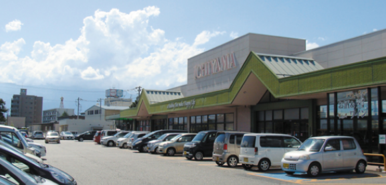 いちやまマート池田店外観